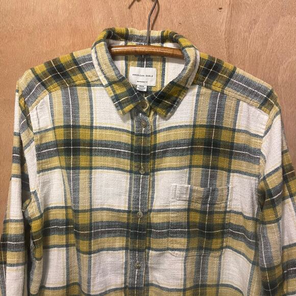 American Eagle Women’s Plaid Flannel Button Down Size Medium Boyfriend Fit Gold - Picture 7 of 13
